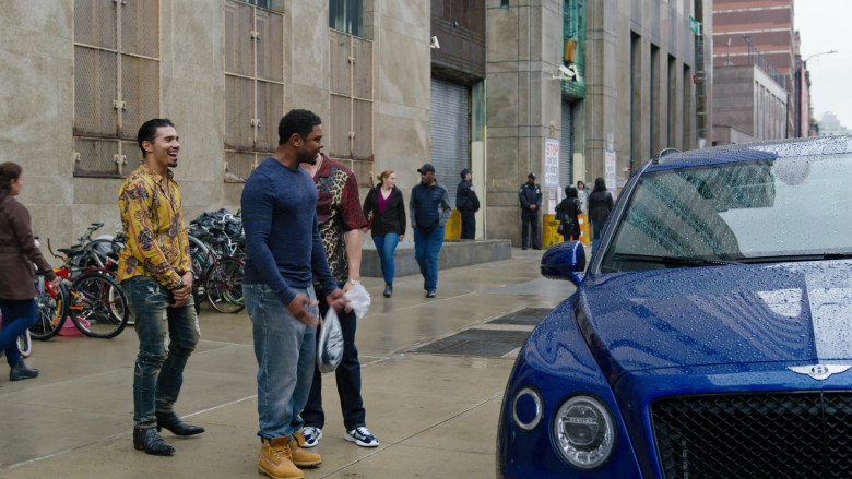 Bentley Bentayga SUV in Law & Order Organized Crime S03E05 Behind Blue Eyes (1)