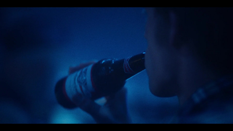 Budweiser Beer in American Horror Story S11E02 Thank You For Your Service (2)