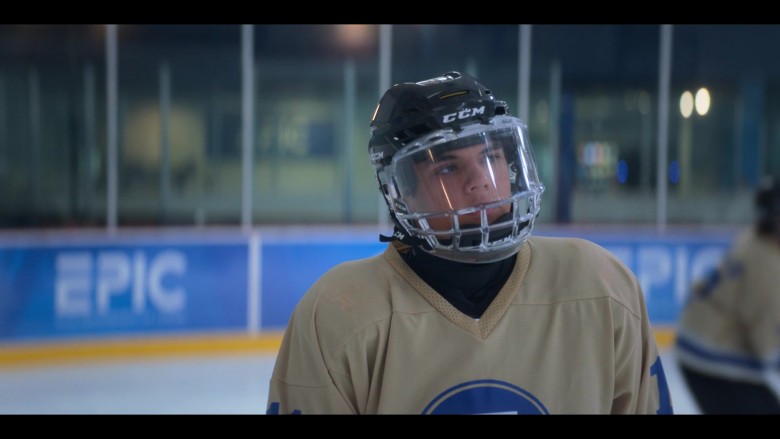 CCM Ice Hockey Equipment in The Mighty Ducks Game Changers S02E03 Coach Classic (1)