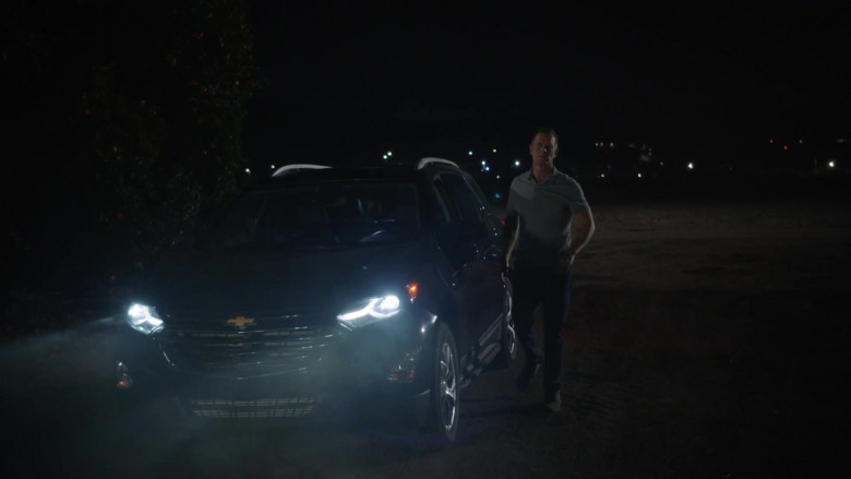 Chevrolet Equinox Car in 9-1-1 S06E03 The Devil You Know (3)