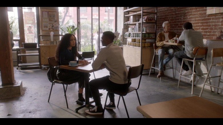 Converse Shoes in All American S05E03 Feeling Myself (2022)