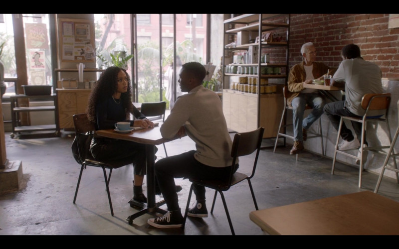 Converse Shoes in All American S05E03 Feeling Myself (2022)