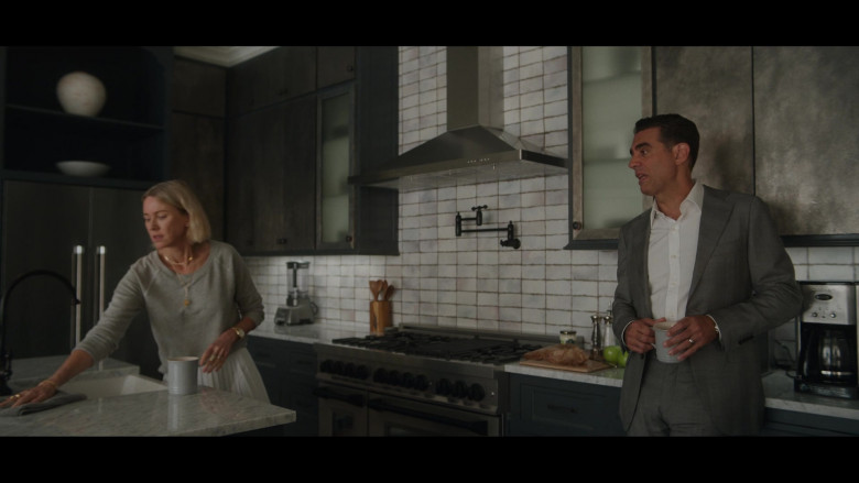 Cuisinart Coffee Maker in The Watcher S01E01 Welcome, Friends (3)