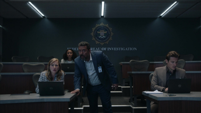 Dell Laptops in The Rookie Feds S01E05 Felicia (3)