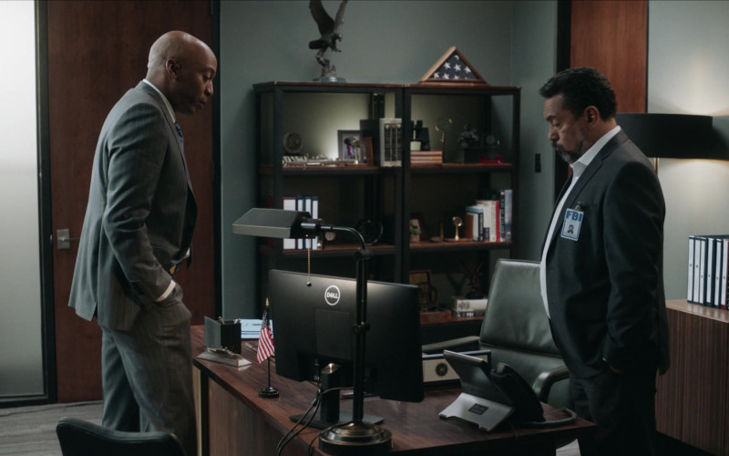 Dell Monitor and Cisco Phone in The Rookie Feds S01E02 Face Off (2022)