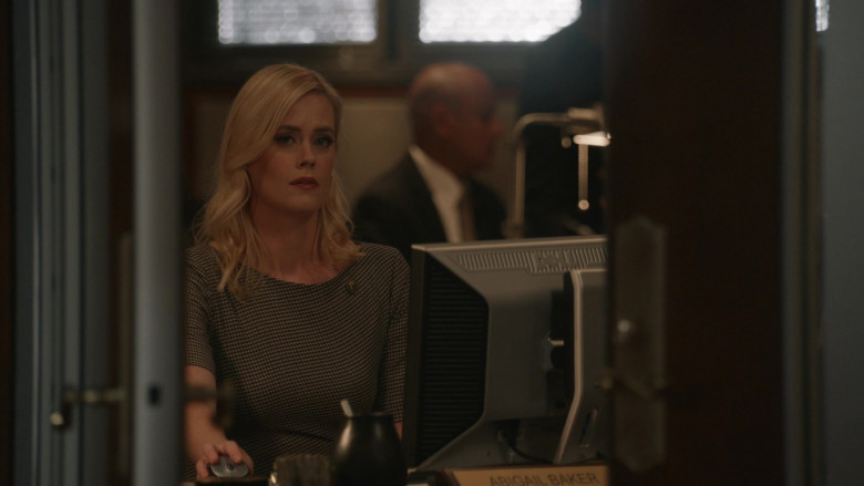 Dell Monitor in Blue Bloods S13E02 First Blush (2022)