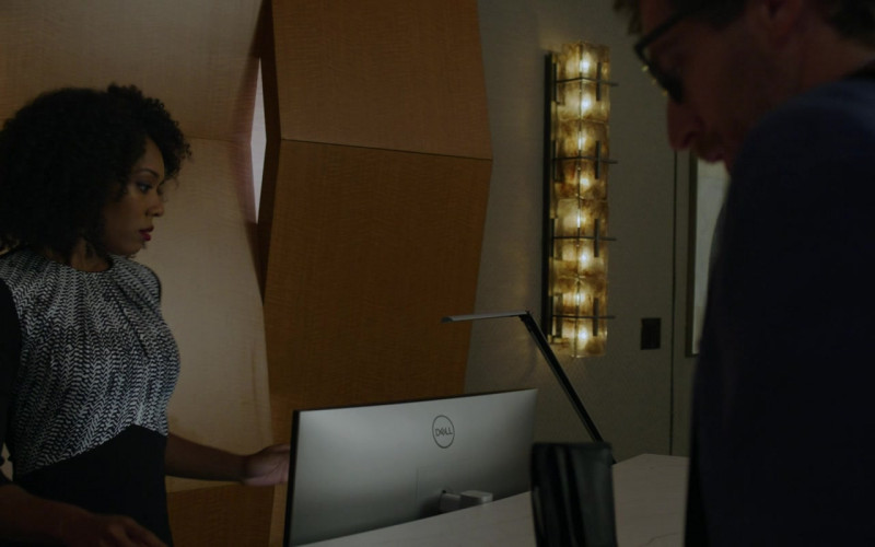 Dell Monitors in The Good Fight S06E08 The End of Playing Games (4)