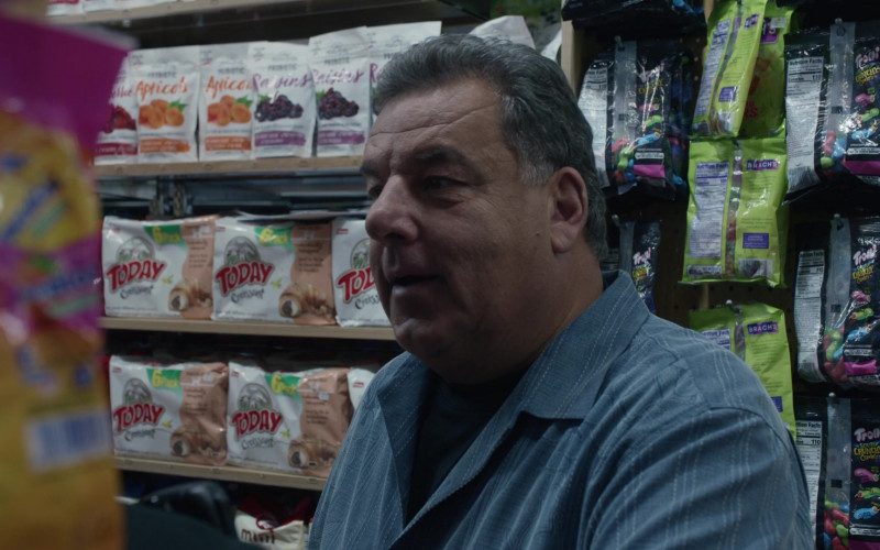 Elvan Today Chocolate Croissants, Brach’s Candy, Troni in Blue Bloods S13E03 Ghosted (2022)