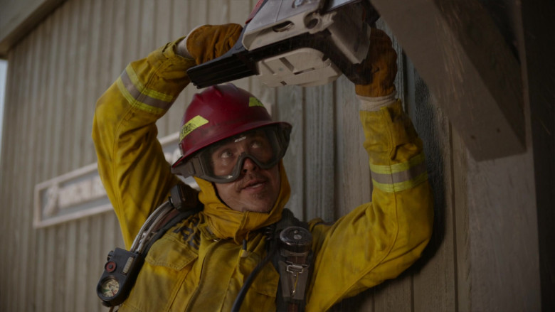 Ess Firefighter Goggles in Fire Country S01E02 The Fresh Prince of Edgewater (5)
