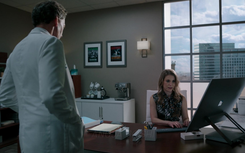 Microsoft Surface Studio AIO Computer in The Resident S06E04 It Won’t Be Like This for Long