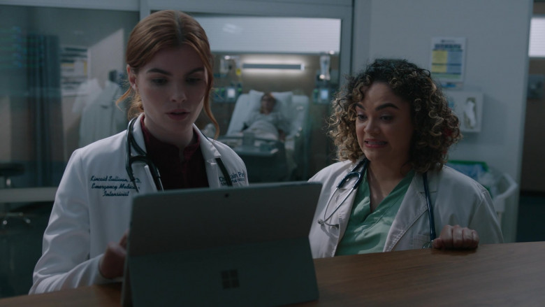 Microsoft Surface Tablets in The Resident S06E04 It Won't Be Like This for Long (1)