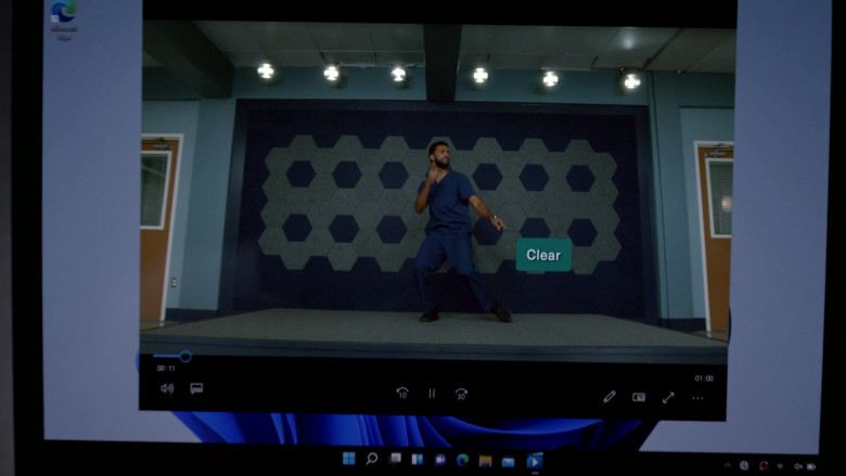 Microsoft Windows 11 OS in Grey's Anatomy S19E03 Let's Talk About Sex (1)