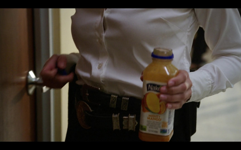 Naked Juice in Walker S03E04 Wild Horses Couldn't Drag Me Away (1)
