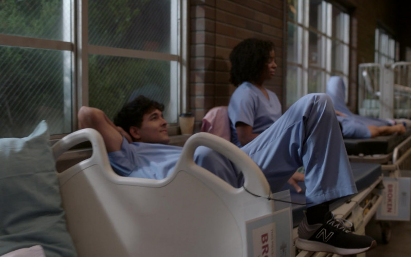 New Balance Men's Sneakers in Grey's Anatomy S19E01 Everything Has Changed (2022)