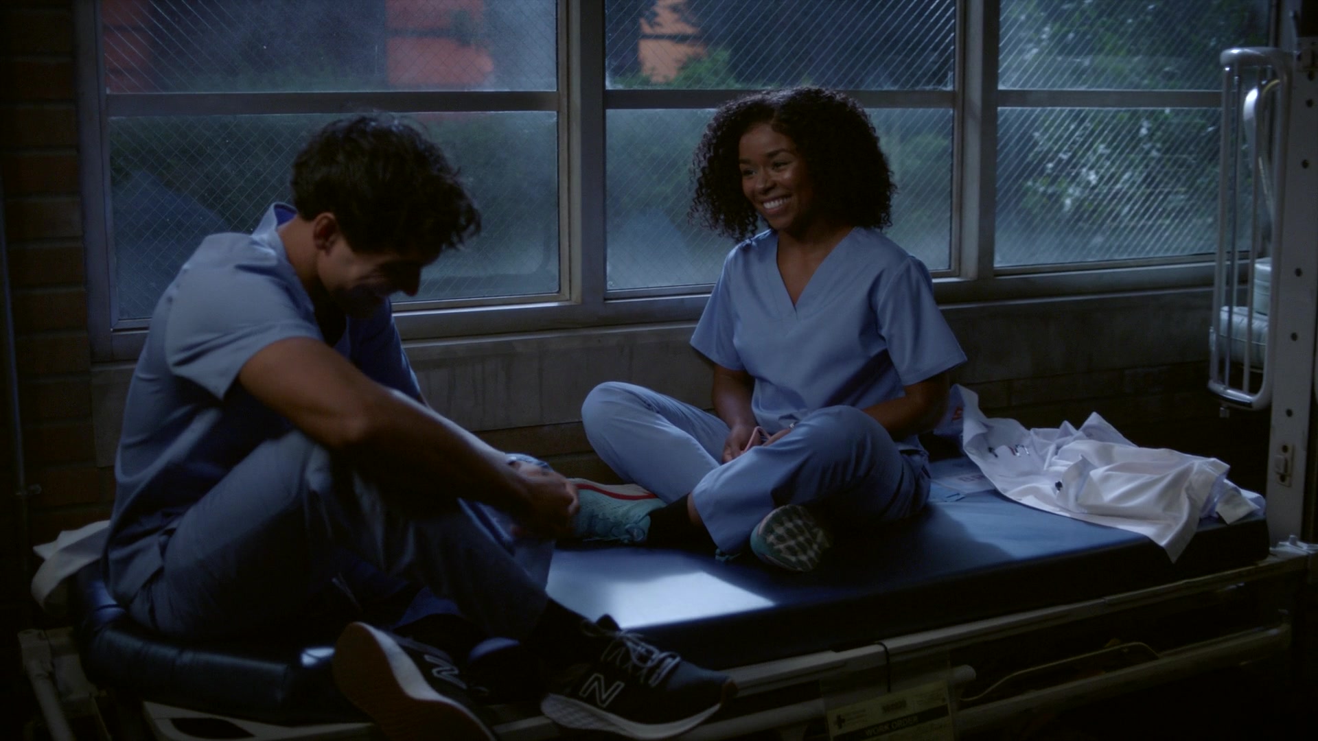 New Balance Sneakers In Greys Anatomy S19e03 Lets Talk About Sex 2022 