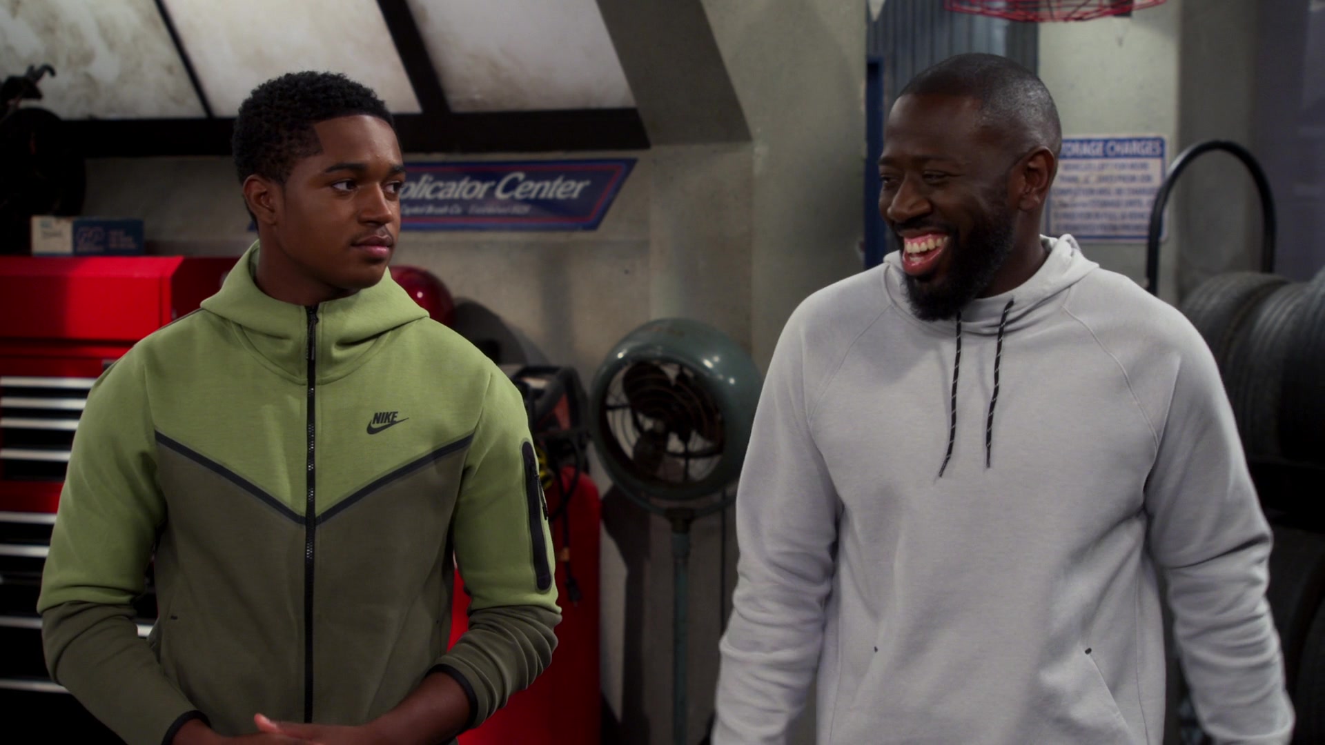 Nike Men's Hoodie In Neighborhood S05E06 "Welcome To The Hot Prospect" (2022)