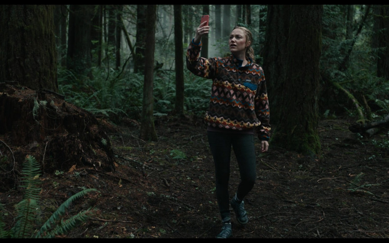 Patagonia Fleece Pullover Worn by Maika Monroe as Ruth in Significant Other (1)