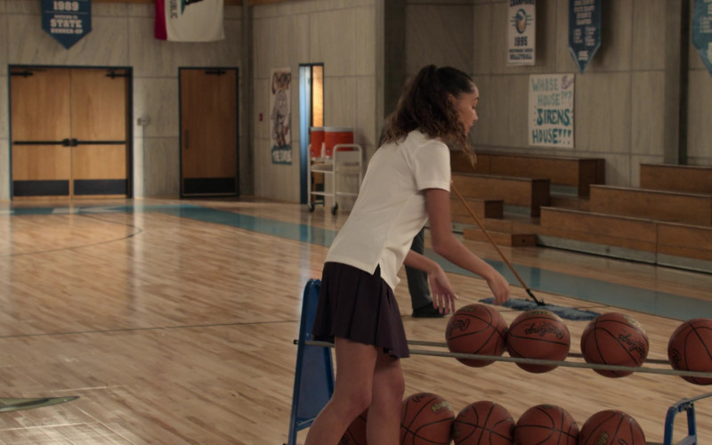 Rawlings Basketballs in Big Shot S02E09 Parent Trap (1)