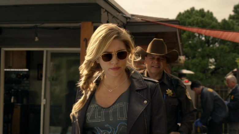 Ray-Ban Women's Sunglasses Worn by Katheryn Winnick as Jenny Hoyt in Big Sky S03E04 Carrion Comfort (2)