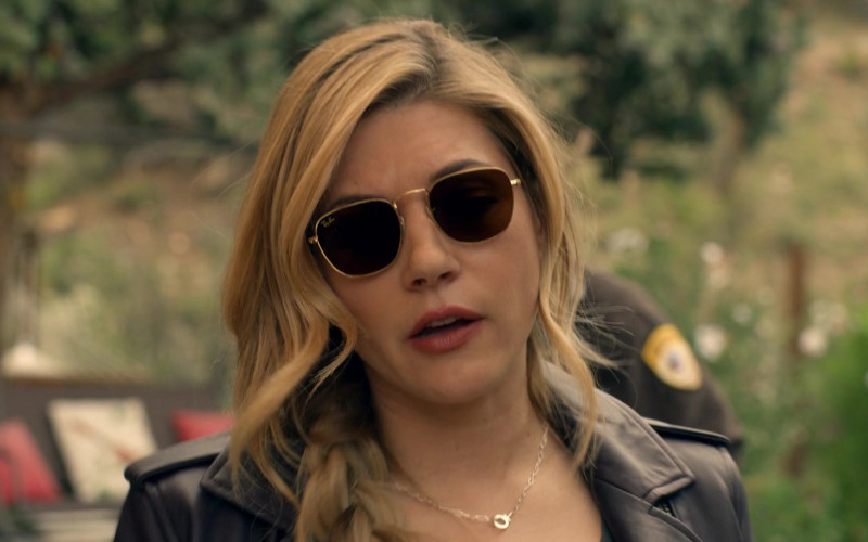 Ray-Ban Women’s Sunglasses Worn by Katheryn Winnick as Jenny Hoyt in Big Sky S03E04 Carrion Comfort (3)