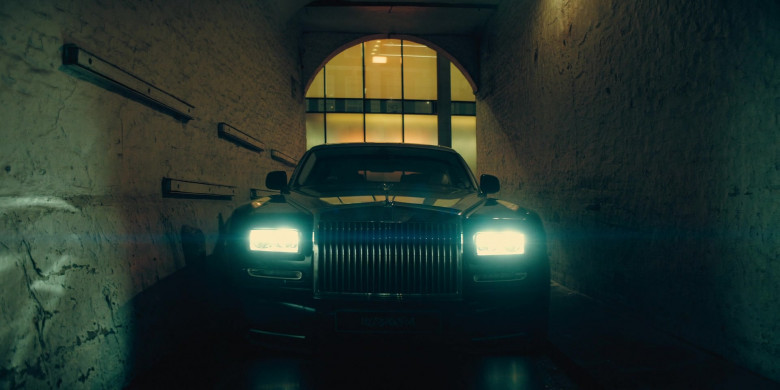 Rolls-Royce Car in The Peripheral S01E01 Pilot (2)