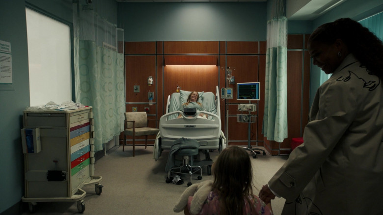 Stryker Hospital Bed in The Equalizer S03E03 Better off Dead