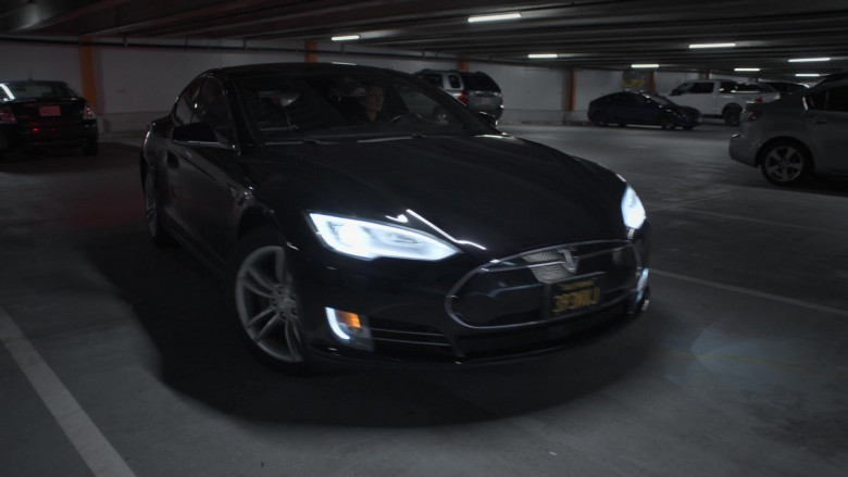 Tesla Model S Car in The Good Doctor S06E02 Change of Perspective (1)