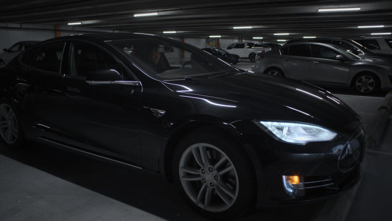 Tesla Model S Car in The Good Doctor S06E02 Change of Perspective (2)