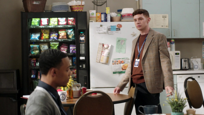 UTZ Snacks in Abbott Elementary S02E04 The Principal's Office (2022)