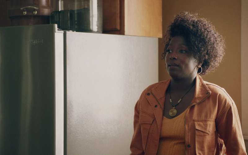 Whirlpool Refrigerator in Queen Sugar S07E05 With a Kind of (2022)