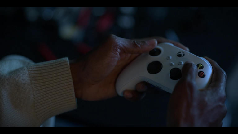 Xbox Console Controller In Reasonable Doubt S01E04 