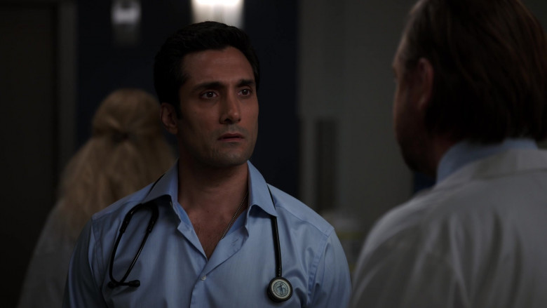 3M Littmann Stethoscopes in Chicago Med S08E07 The Clothes Make the Man… Or Do They (1)