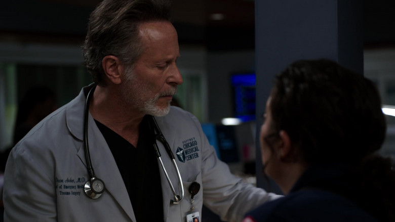 3M Littmann Stethoscopes in Chicago Med S08E07 The Clothes Make the Man… Or Do They (3)