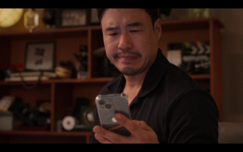 Apple iPhone Smartphone of Randall Park as Timmy Yoon in Blockbuster S01E06 Parental Control (2022)