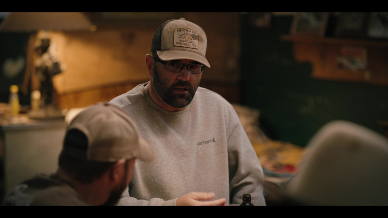 Carhartt Men's Sweatshirt in Yellowstone S05E01 One Hundred Years Is Nothing (1)
