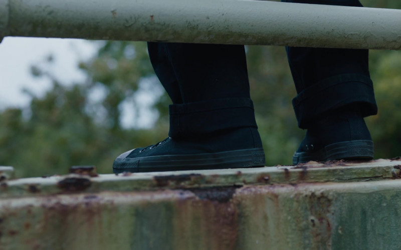 Converse All Star Black Shoes in FBI Most Wanted S04E06 Patent Pending (2022)