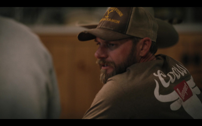 Coors Banquet Men’s T-Shirt in Yellowstone S05E01 One Hundred Years Is Nothing (3)