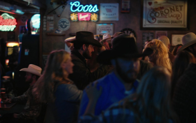 Coors Light and Coors Banquet Neon Signs in Yellowstone S05E03 Tall Drink of Water (2022)