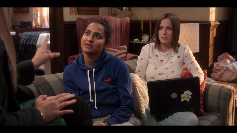 Dell Laptop Computer Used by Pauline Chalamet as Kimberly in The Sex Lives of College Girls S02E03 The Short King (2022)