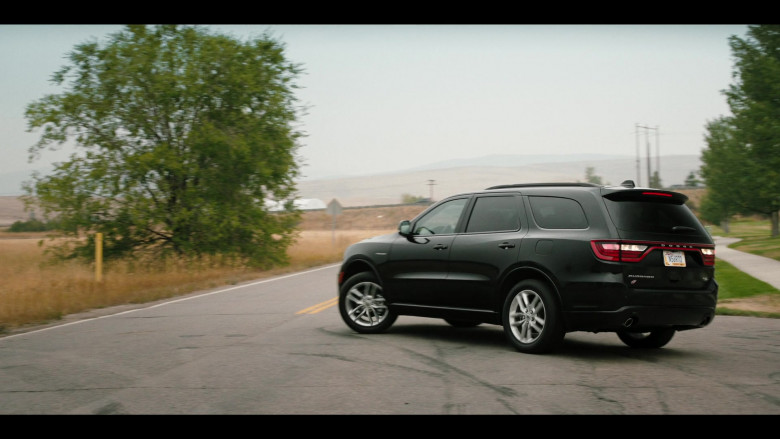 Dodge Durango RT SUV of Wes Bentley as Jamie Dutton in Yellowstone S05E04 Horses in Heaven (2)