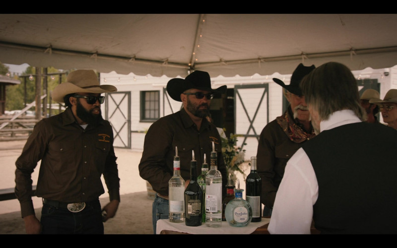 Don Julio Tequila in Yellowstone S05E01 One Hundred Years Is Nothing (1)
