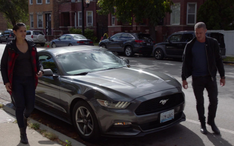 Ford Mustang Car in Chicago Fire S11E07 Angry Is Easier (2022)