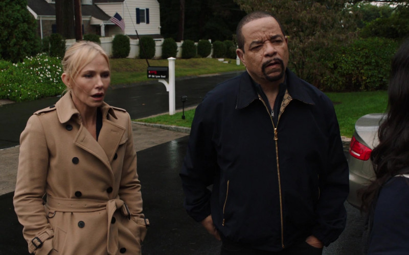 Gucci Jacket Worn by Ice-T (Tracy Lauren Marrow) as Detective Odafin ‘Fin' Tutuola in Law & Order Special Victims Unit S24E07 Dead Ball (1)