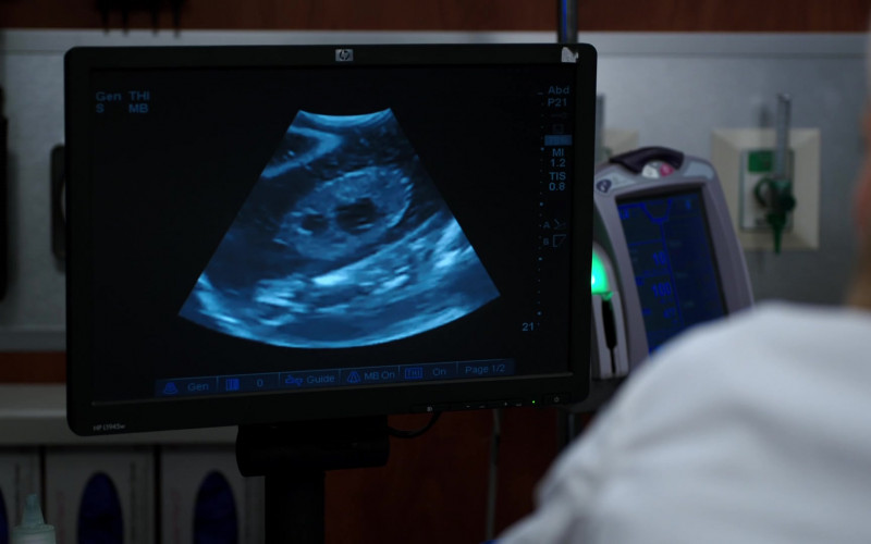 HP L1945w 19-inch Widescreen LCD Monitor in Chicago Med S08E06 Mama Said There Would Be Days Like This (2022)