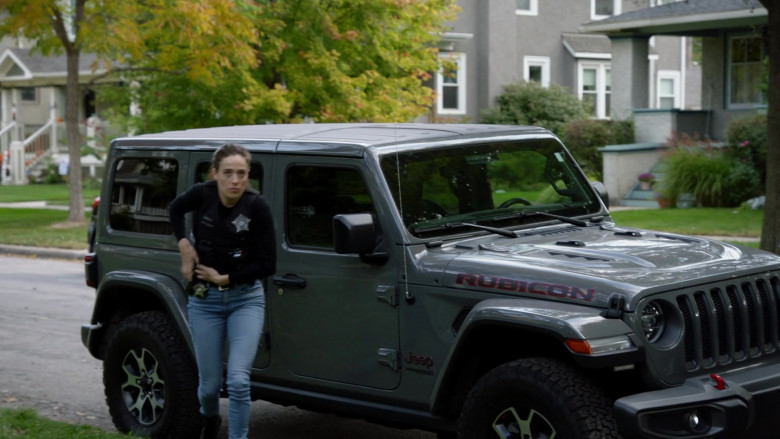 Jeep Wrangler SUV in Chicago P.D. S10E08 Under the Skin (3)