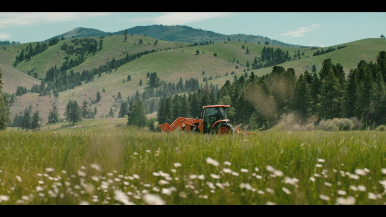 Kubota Agricultural Machinery in Yellowstone S05E02 The Sting of Wisdom (1)