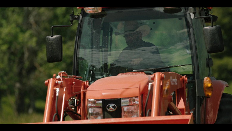Kubota Agricultural Machinery in Yellowstone S05E02 The Sting of Wisdom (2)