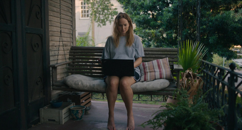 Lenovo ThinkPad Laptop Used by Jennifer Lawrence as Lynsey in Causeway (2022)