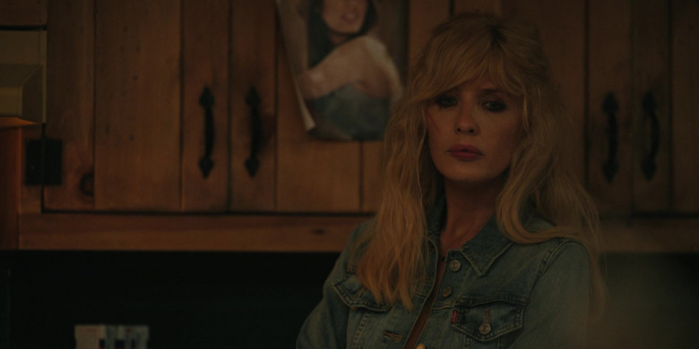 Levi’s Women’s Jacket Worn by Kelly Reilly as Beth Dutton in Yellowstone S05E03 Tall Drink of Water (1)