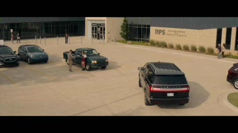 Lincoln Navigator Black Car Driven by Sylvester Stallone as Dwight ‘The General' Manfredi in Tulsa King S01E03 Capri (